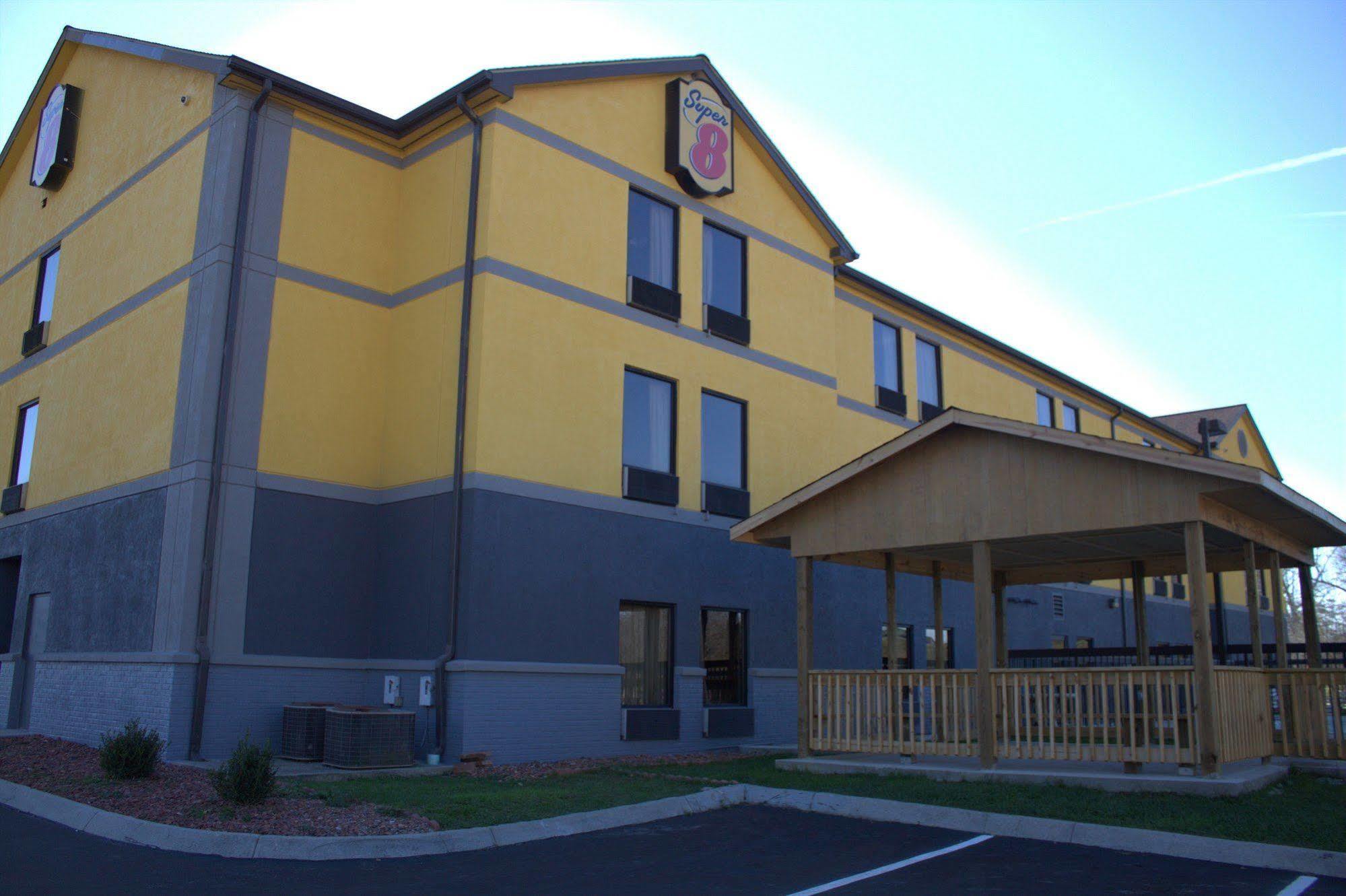 Super 8 By Wyndham Crossville Tn Exterior foto